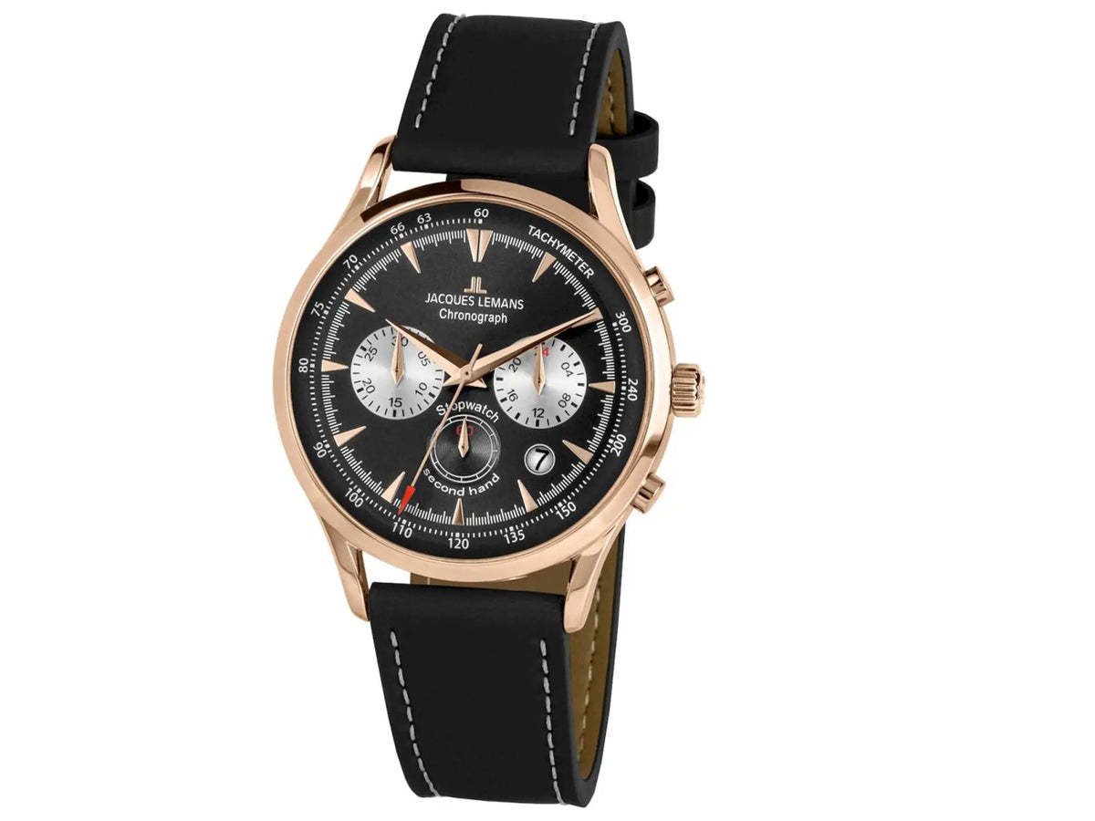 Produktfotografie der Chronograph-Armbanduhr 1-2068A von Jacques Lemans aus der Retro-Classik-Kollektion mit schwarzen Zifferblatt, rose-goldfarbenem Gehäuse und schwarzem Lederband (weißer Hintergrund)