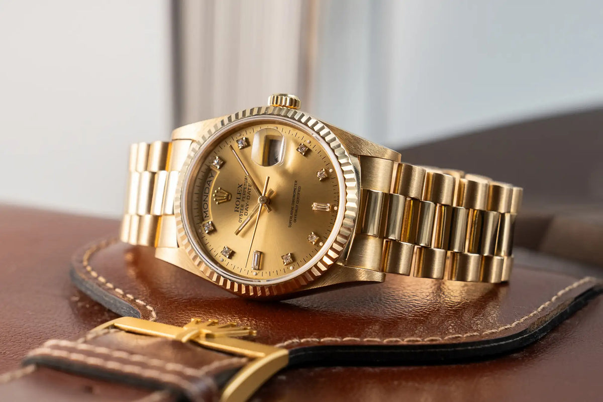 Produktfotografie einer Rolex Day-Date 36 der Referenz 18238 in Gelbgold mit gelbgoldenen Diamant-Zifferblatt