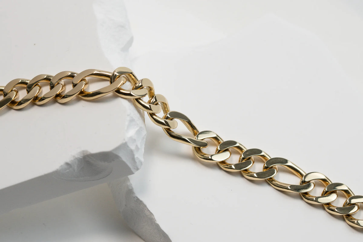 Liegendes Panzer-Armband für Herren im Cuban-Link Style aus 14kt Gelbgold