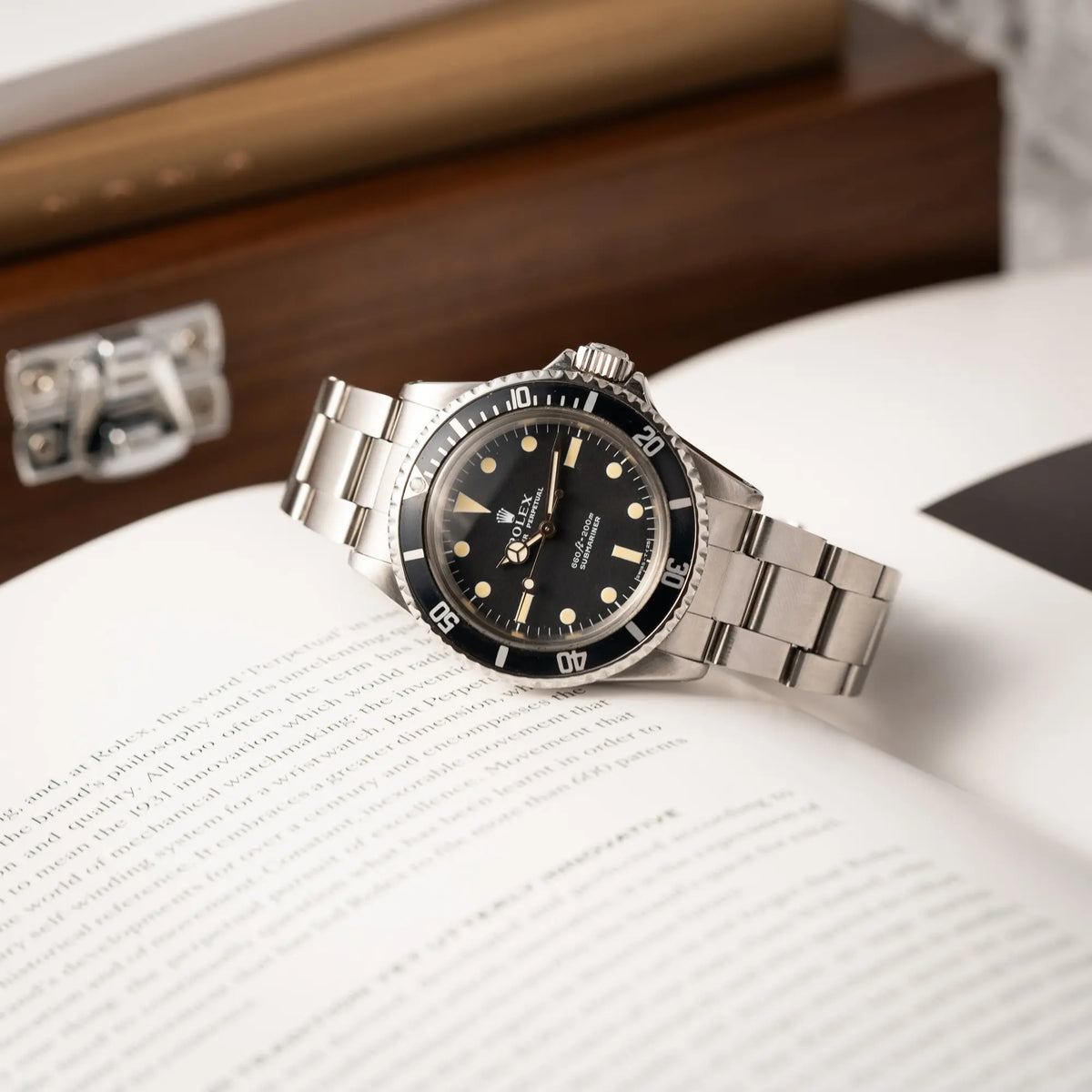 Rolex Submariner No Date MKII mit Serif Zifferblatt der Referenz 5513 aus 1970 mit gleichmäßiger Patina